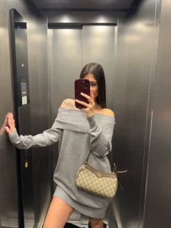 Abito in maglia con risvolto grey