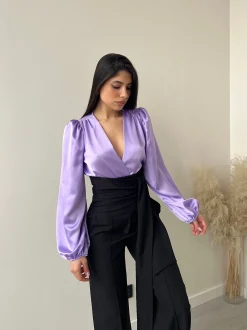 Body con manica ampia in simil seta lilla
