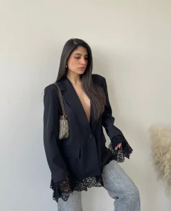Giacca con pizzo nera