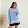 Pullover over con cappuccio finto celeste
