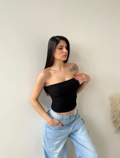 Top a fascia con coppe nero